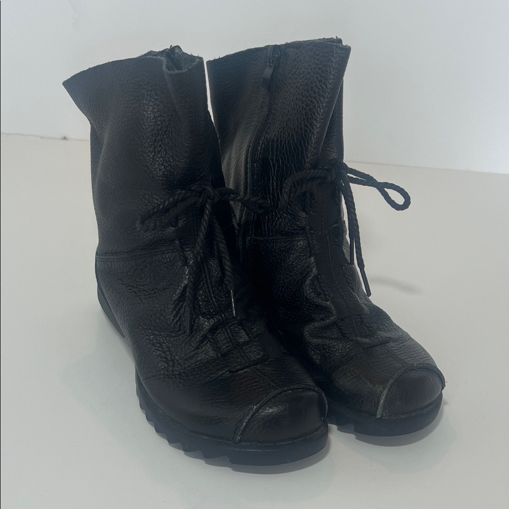 Black Leather Women's Boots